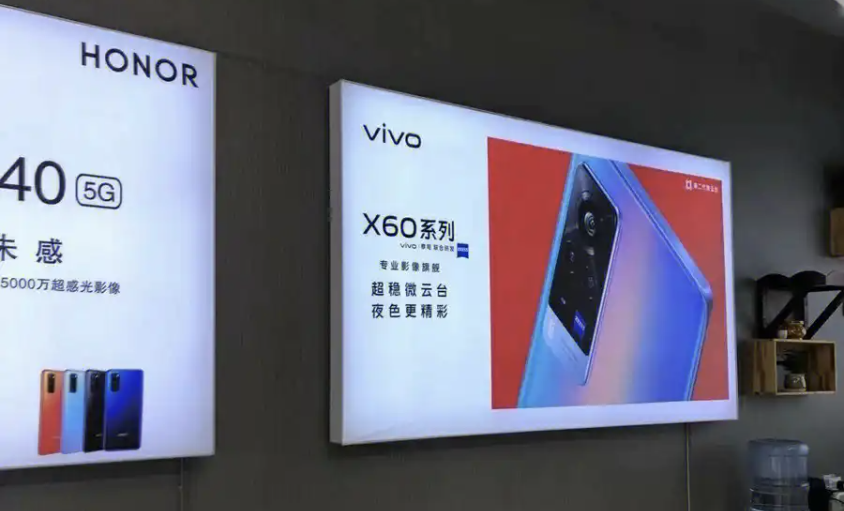 卡布灯箱牌：点亮广告新视界